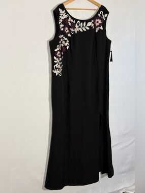 SL Fashions Black Floral Embroidered Maxi Evening Dress Plus Size 20W NWT $139